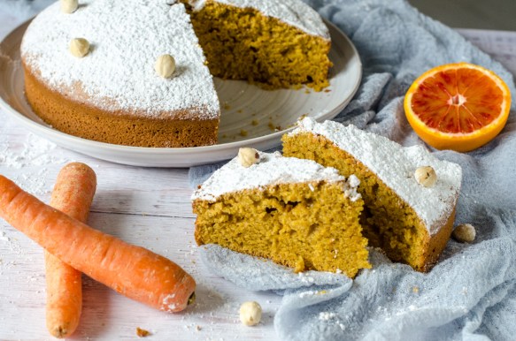 Torta di carote e nocciole-7 Ridotte